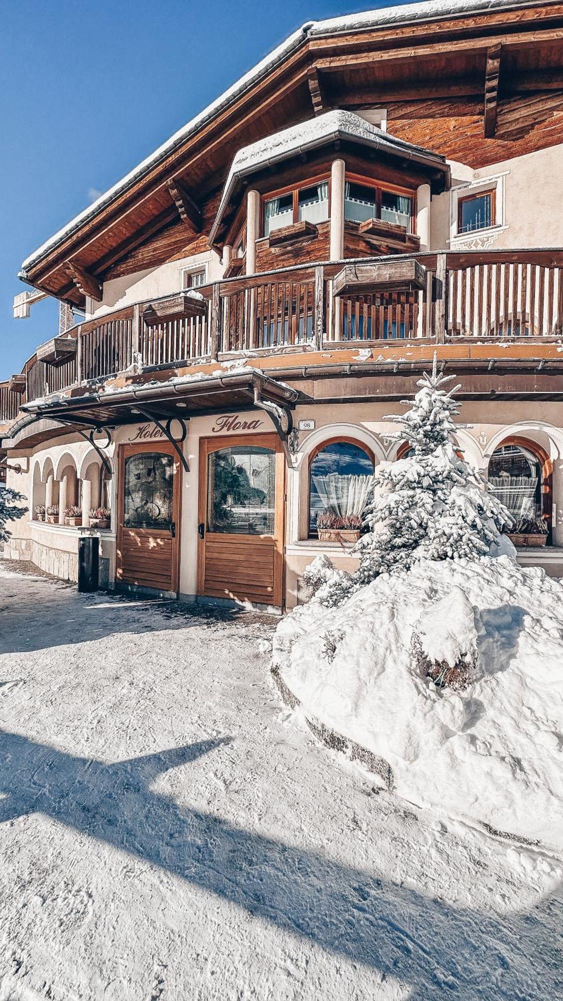 Hotel Flora Livigno Bagian luar foto