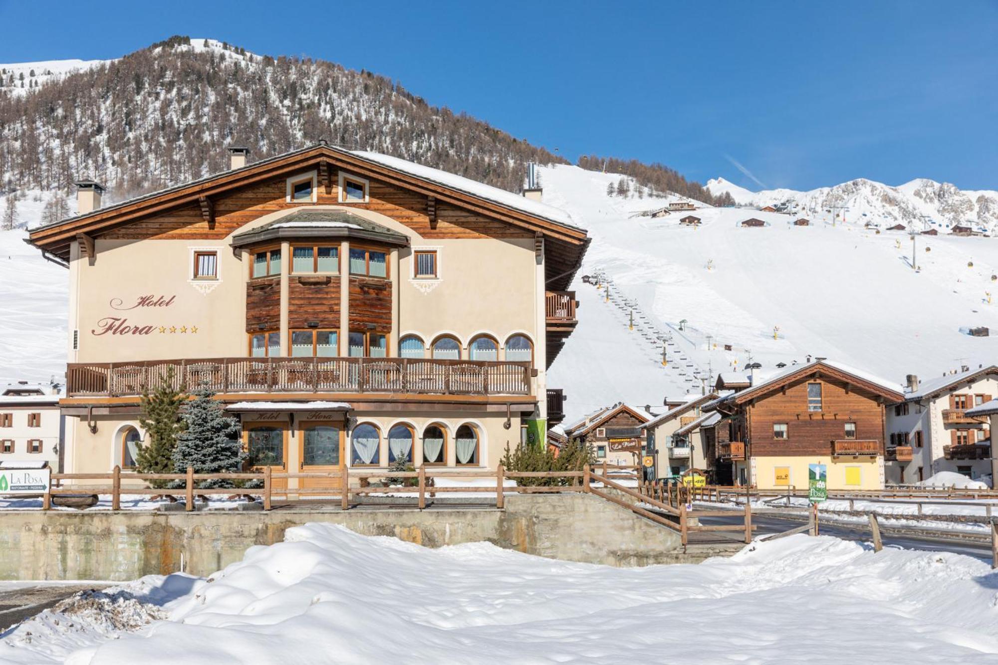 Hotel Flora Livigno Bagian luar foto